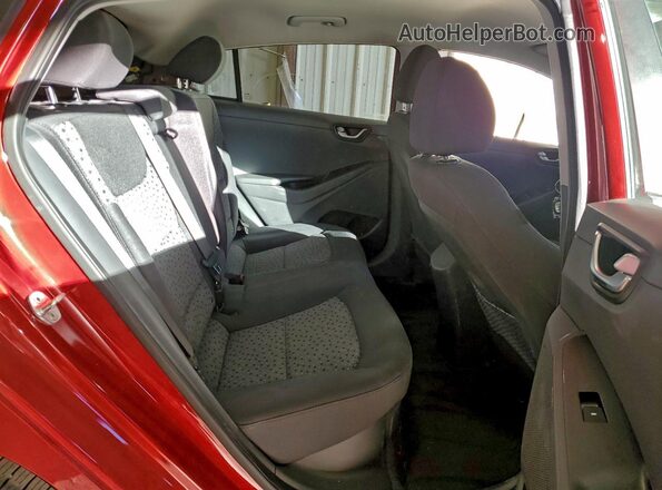KMHC75LC2KU123219 2019 HYUNDAI IONIQ Red Widok tylnych siedzeń