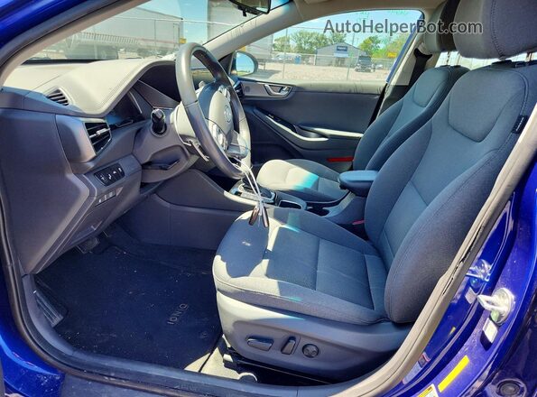 KMHC75LC2NU273979 2022 HYUNDAI IONIQ Blue Вид салону спереду