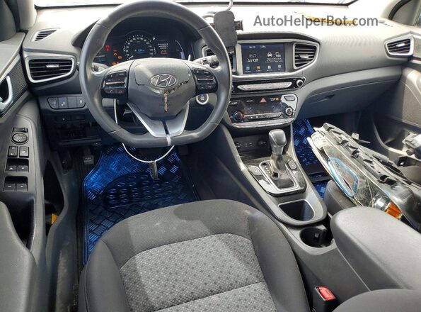 KMHC75LC3JU061313 2018 HYUNDAI IONIQ Blue Widok deski rozdzielczej