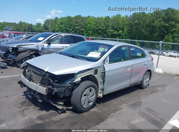 KMHC75LC3JU064213 2018 HYUNDAI IONIQ HYBRID Silver Front left