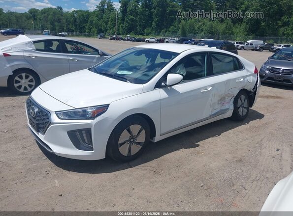 KMHC75LC3MU260768 2021 HYUNDAI IONIQ HYBRID White Przód lewy