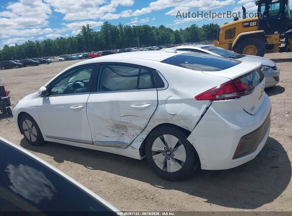 KMHC75LC3MU260768 2021 HYUNDAI IONIQ HYBRID White Widok wnętrza z tyłu