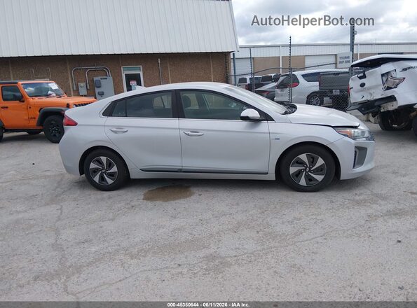 KMHC75LC5JU103142 2018 HYUNDAI IONIQ HYBRID Silver Вид задньої частини салону