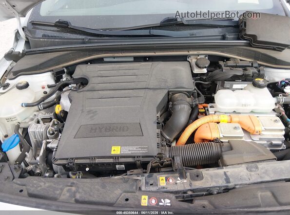 KMHC75LC5JU103142 2018 HYUNDAI IONIQ HYBRID Silver Вид ззаду