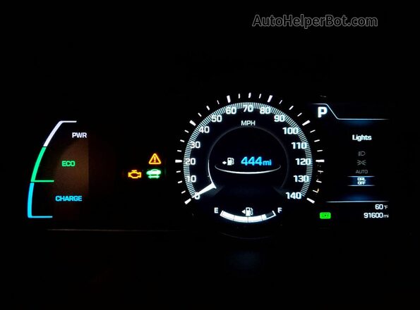 KMHC75LC6JU067820 2018 HYUNDAI IONIQ Blue Սարքավորումների վահանակի տեսք