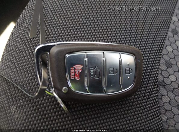 KMHC75LC8HU054593 2017 HYUNDAI IONIQ HYBRID Черный Вид панели приборов