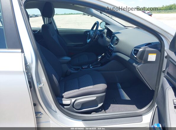 KMHC75LC8KU106943 2019 HYUNDAI IONIQ HYBRID Silver Սալոնի դիմացի տեսք