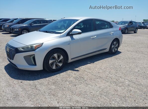 KMHC75LC8KU106943 2019 HYUNDAI IONIQ HYBRID Silver Առջևի ձախ երեք քառորդ տեսարան
