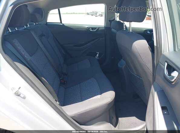 KMHC75LC8KU106943 2019 HYUNDAI IONIQ HYBRID Silver VIN կոդի պիտակի տեսք