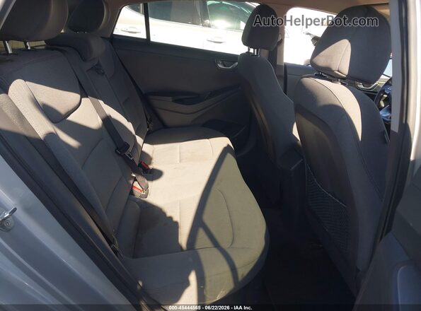 KMHC75LC9LU239843 2020 HYUNDAI IONIQ HYBRID Silver VIN կոդի պիտակի տեսք