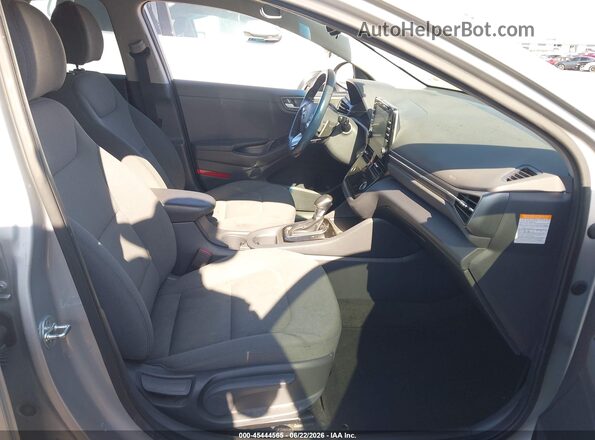 KMHC75LC9LU239843 2020 HYUNDAI IONIQ HYBRID Silver Սալոնի դիմացի տեսք