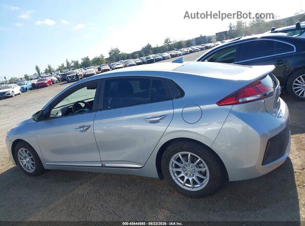 KMHC75LC9LU239843 2020 HYUNDAI IONIQ HYBRID Silver Սալոնի 360 աստիճան տեսք