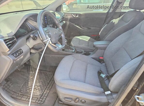 KMHC75LD0LU235365 2020 HYUNDAI IONIQ Black Front interior view
