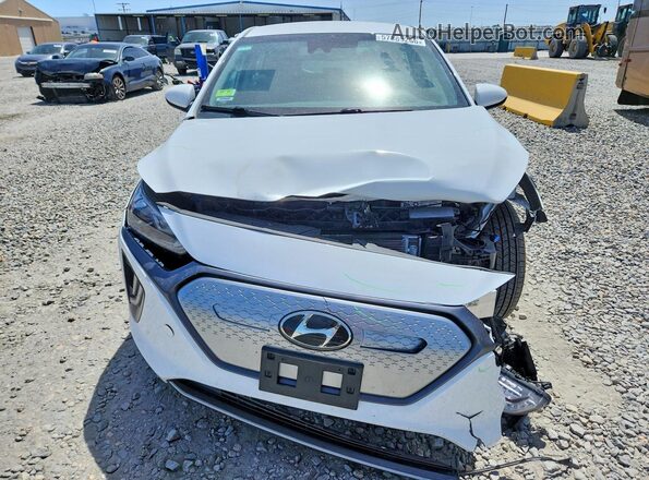 KMHC75LJ5MU077161 2021 HYUNDAI IONIQ Белый Вид спереди