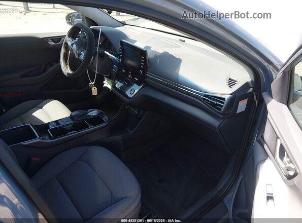 KMHC75LJ8LU074138 2020 HYUNDAI IONIQ ELECTRIC Gray Вид салону спереду