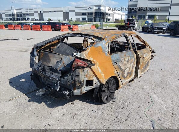 KMHC85LC4KU124739 2019 HYUNDAI IONIQ HYBRID Черный Задняя правая четверть