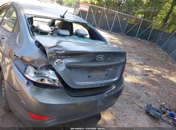 KMHCT4AE0HU195023 2017 HYUNDAI ACCENT Gray Widok z przodu