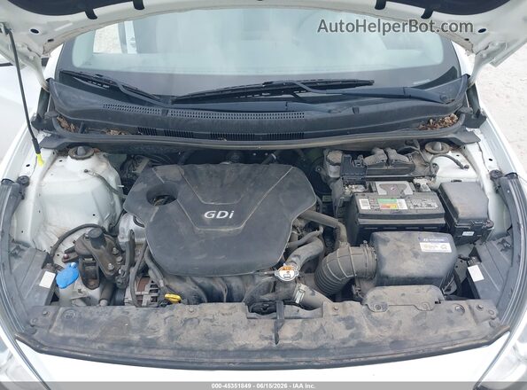 KMHCT4AE0HU237612 2017 HYUNDAI ACCENT White ძრავის განყოფილების ხედი