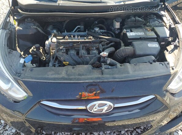 KMHCT4AE0HU318092 2017 HYUNDAI ACCENT Black Widok wnętrza z tyłu