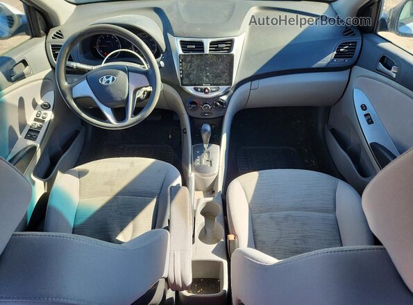 KMHCT4AE0HU318609 2017 HYUNDAI ACCENT Silver წინა პანელის ხედი