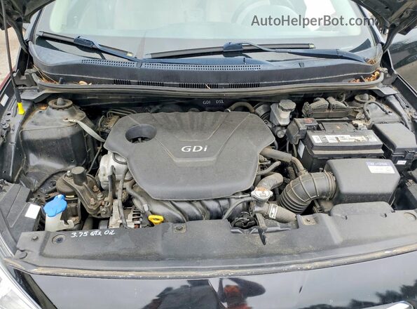 KMHCT4AE1GU053021 2016 HYUNDAI ACCENT Black Rear interior view