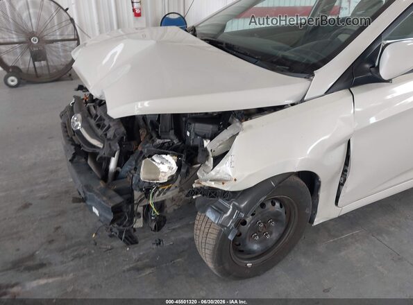 KMHCT4AE1GU986238 2016 HYUNDAI ACCENT White Front view