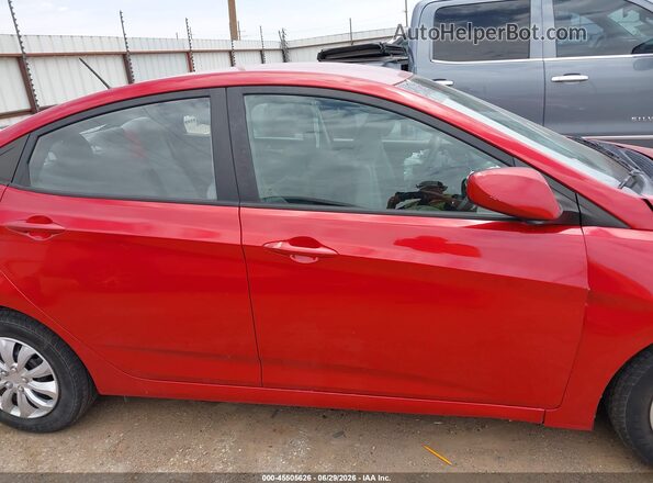 KMHCT4AE1GU999782 2016 HYUNDAI ACCENT Red Вид задньої частини салону