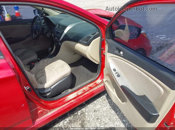 KMHCT4AE1HU343647 2017 HYUNDAI ACCENT Red Front interior view