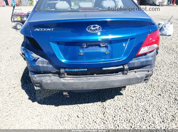 KMHCT4AE2GU119804 2016 HYUNDAI ACCENT Blue Front view