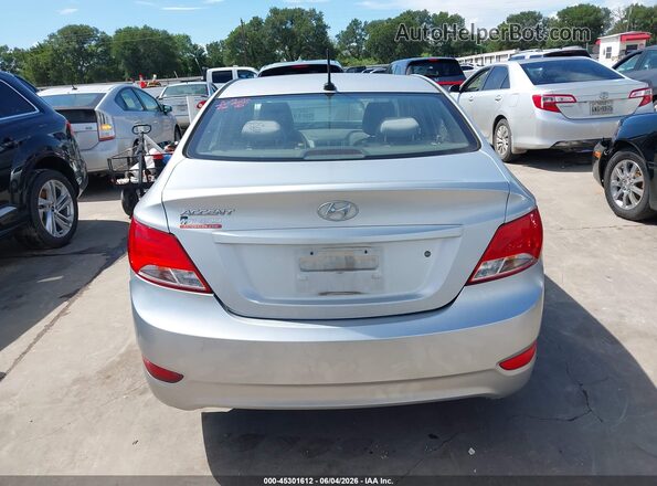 KMHCT4AE2GU961882 2016 HYUNDAI ACCENT Silver 