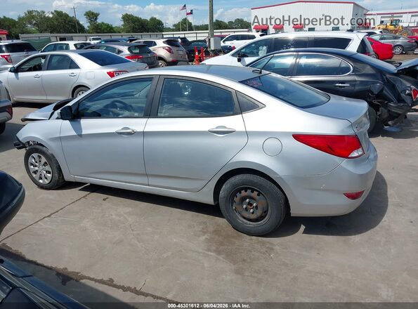 KMHCT4AE2GU961882 2016 HYUNDAI ACCENT Silver 