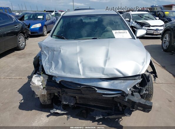 KMHCT4AE2GU961882 2016 HYUNDAI ACCENT Silver უკანა სალონის ხედი