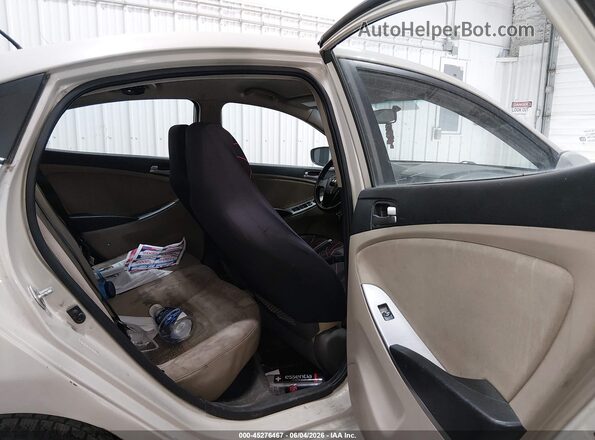 KMHCT4AE2GU968928 2016 HYUNDAI ACCENT Beige VIN կոդի պիտակի տեսք