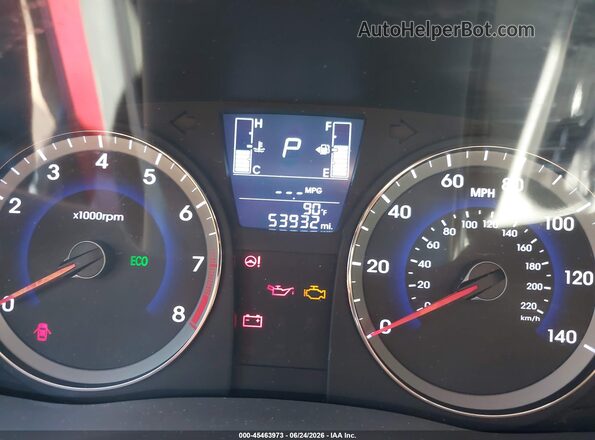 KMHCT4AE2HU277772 2017 HYUNDAI ACCENT Red Հետևի նստատեղերի տեսք