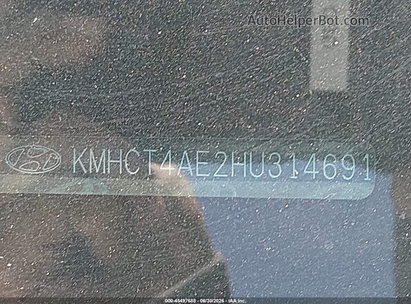 KMHCT4AE2HU314691 2017 HYUNDAI ACCENT White ძრავის განყოფილების ხედი