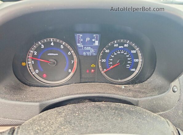 KMHCT4AE2HU374972 2017 HYUNDAI ACCENT Red Instrument cluster view
