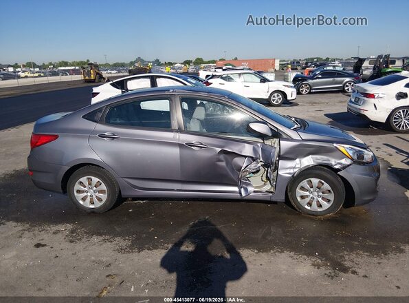 KMHCT4AE3GU017704 2016 HYUNDAI ACCENT Silver Rear interior view