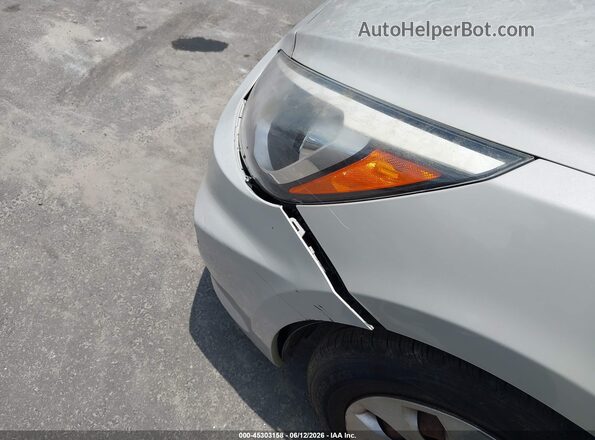 KMHCT4AE4GU943674 2016 HYUNDAI ACCENT White 