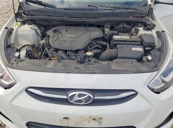 KMHCT4AE4GU977131 2016 HYUNDAI ACCENT White Vista interior trasera