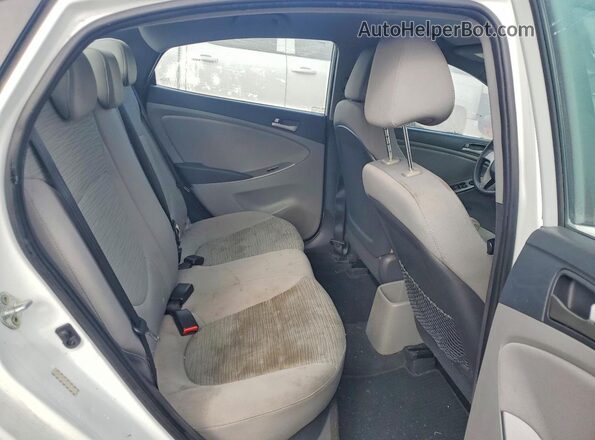 KMHCT4AE4GU977131 2016 HYUNDAI ACCENT White Vista de los asientos traseros