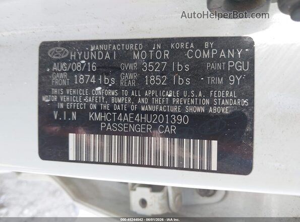 KMHCT4AE4HU201390 2017 HYUNDAI ACCENT White Vista del compartimento del motor