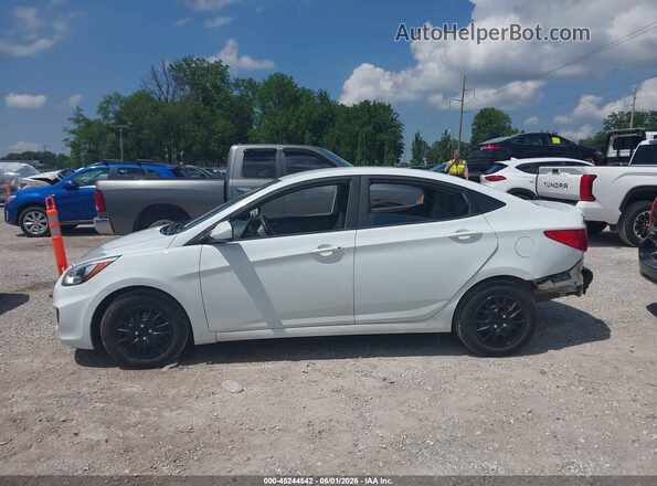 KMHCT4AE4HU201390 2017 HYUNDAI ACCENT White 