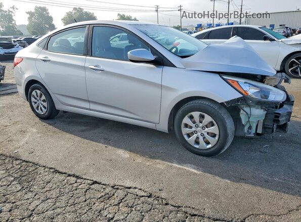 KMHCT4AE4HU297604 2017 HYUNDAI ACCENT Silver Передня права чверть