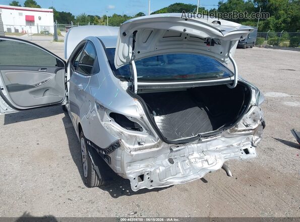 KMHCT4AE4HU320623 2017 HYUNDAI ACCENT Silver Вид спереду