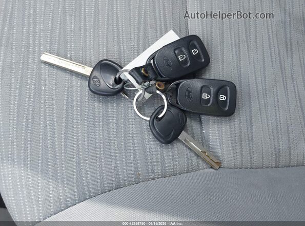 KMHCT4AE4HU320623 2017 HYUNDAI ACCENT Silver Вид панелі приладів