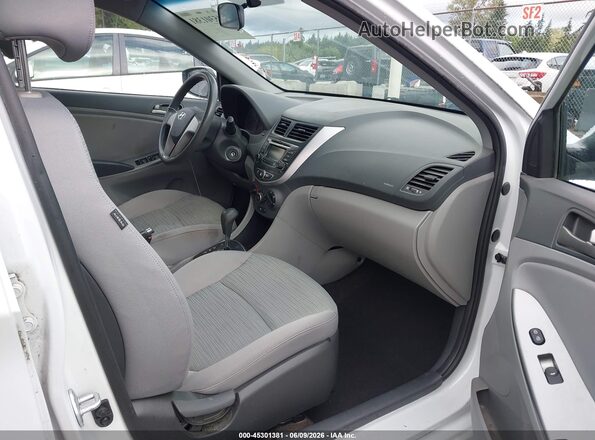 KMHCT4AE4HU362452 2017 HYUNDAI ACCENT White 