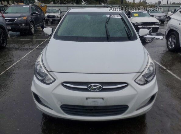 KMHCT4AE4HU363293 2017 HYUNDAI ACCENT White წინა ხედი