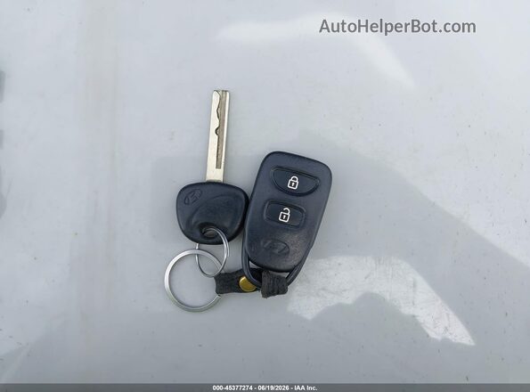KMHCT4AE5HU251828 2017 HYUNDAI ACCENT Blue Widok deski rozdzielczej