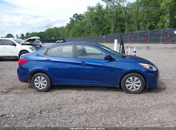 KMHCT4AE5HU251828 2017 HYUNDAI ACCENT Blue Widok wnętrza z tyłu