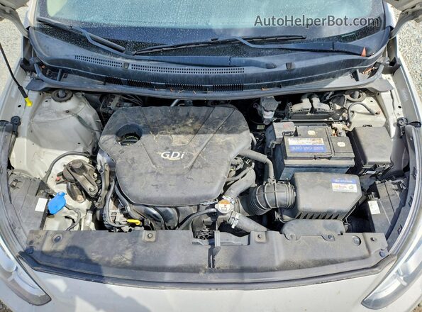 KMHCT4AE6GU090839 2016 HYUNDAI ACCENT Белый Вид задней части салона